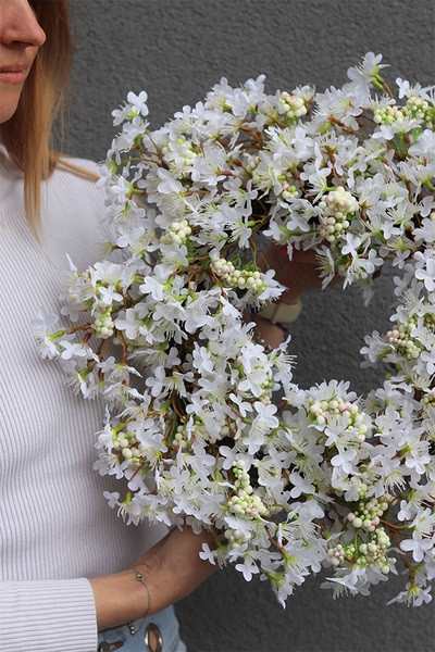 OD RĘKI Białe Bzy, wiosenny wianek z bzem, śr.40cm