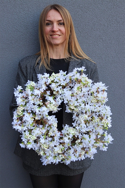 OD RĘKI Białe Bzy, wiosenny wianek z bzem, śr.40cm